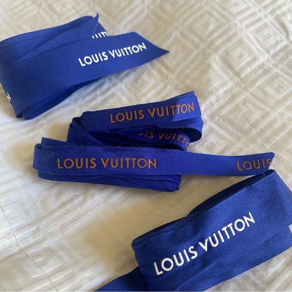Louis Vuitton Royal Blue Authentic Gift Wrap Ribbon 3 Pieces - Picture 2 of 4